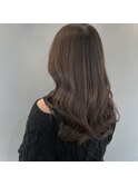 ナチュラルグレージュ
