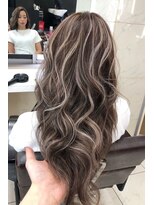 リア 大阪梅田(Ria)&nbsp;～ハイライトカラー～【Ria 大阪 梅田】