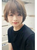 ショート×動きのあるスタイル