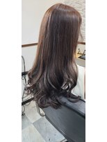 ヒロ美容室&nbsp;艶カラー