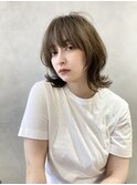 ミディアムウルフレイヤーブリーチハイライトベージュ