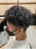 ツイスパ耳掛けアップバング