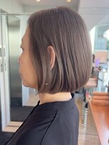 テクネ 天神大名(techne)&nbsp;天神大名今泉ショートヘア顔周りレイヤーボブくびれショートボブ