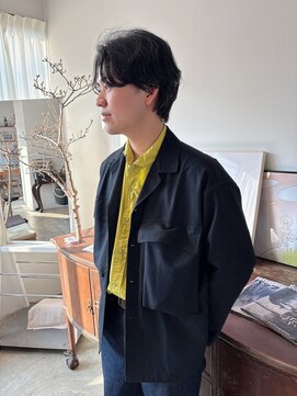 ヘアーアイストゥーレ(HAIR ICI TRE) メンズパーマメンズショートセンターパート