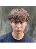 【明るめブラウン×波巻きツイスパ】
