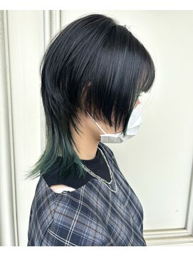 シャルティア 岩国(SHALLTIA) エンドカラー/アクセントカラー/モスグリーン/ウルフカット