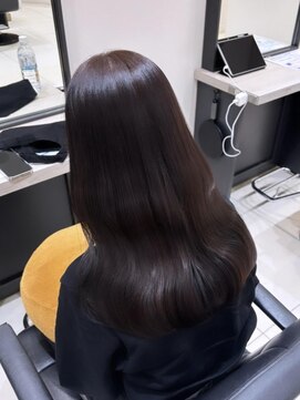 ユーフォリア 銀座本店(Euphoria) チョコレートブラウン 暖色カラー