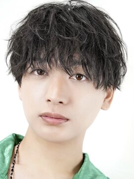 オーシャントーキョーウエスト 心斎橋 (OCEAN TOKYO WEST) ツイストスパイラル波巻きスパイラルパーマセンターパートウルフ