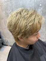 デフカッヅ 北千住(DEF CUTZ)&nbsp;ブロンドカラー×ショートウルフ