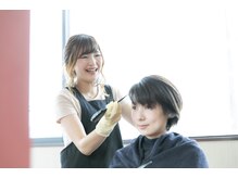 カラープラス 唐人町店の雰囲気（施術前にしっかりとカウンセリング★お色も豊富にご用意◎）