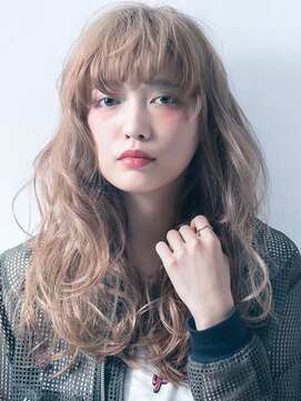 キラ 渋谷(KILLA) ミルクティーカラーはダブルカラーで透明感ロング【Killa原宿】