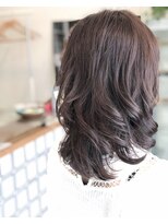 サロンドベル(Salon de Belle) ミディアム×カーキベージュ×カジュアル[Salon de Belle豊中]