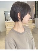 大人可愛い20代30代40代黒髪前下がりひし形小顔ボブ丸みショート