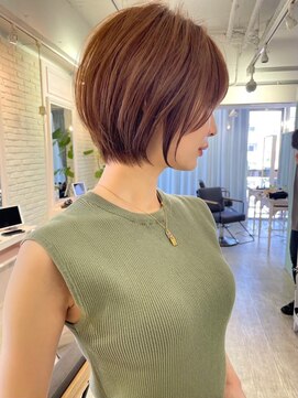 レーヴバイロンド 仙台(Reve by Lond) 大人美人ショート　似合わせカット　アースカラー