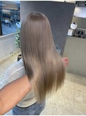 ハイトーンなのに艶々バレイヤージュ_silky white beige_