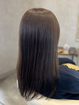 ニティ(nithi) グレージュカラー