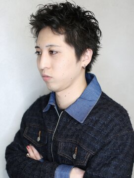 バース(BIRTH) 天神【BIRTH】20代30代アッシュブラック×スパイキーショート