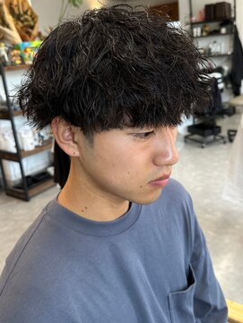 フゥ 宇都宮(FeU) 波巻きパーマメンズパーマメンズヘアツーブロックツイストパーマ