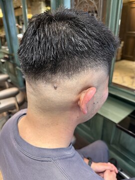 ハイフェード/フェードカット/スキンフェード/刈り上げ/スポーツ