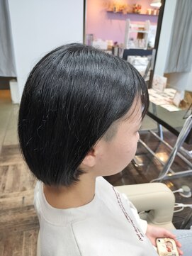 アヴァンス 北花田店(AVANCE) 刈り上げワンレンボブ/アッシュブラック/堺北花田