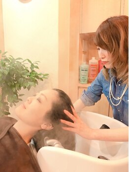 美容サロン シオン 菊水店の写真/日頃の疲れを癒したい方必見☆至福のヘッドスパで頭皮からしっかりケアしてリフレッシュ♪[白石/菊水]