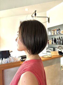 ラクリマ(Lacrima) ショートボブ