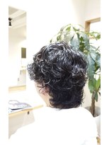 ジーナ(ZINA) ウルフ無造作パーマ