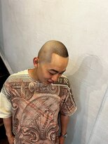ビーバイエイトジェンツ(Bee by EIGHT GENTS)&nbsp;波巻きツイストスパイラル/リバースセンターパート/心斎橋