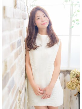 ネオリーブクレア 綱島店(Neolive Krea) 【ネオリーブ クレア 綱島店】 シャイニーストカール