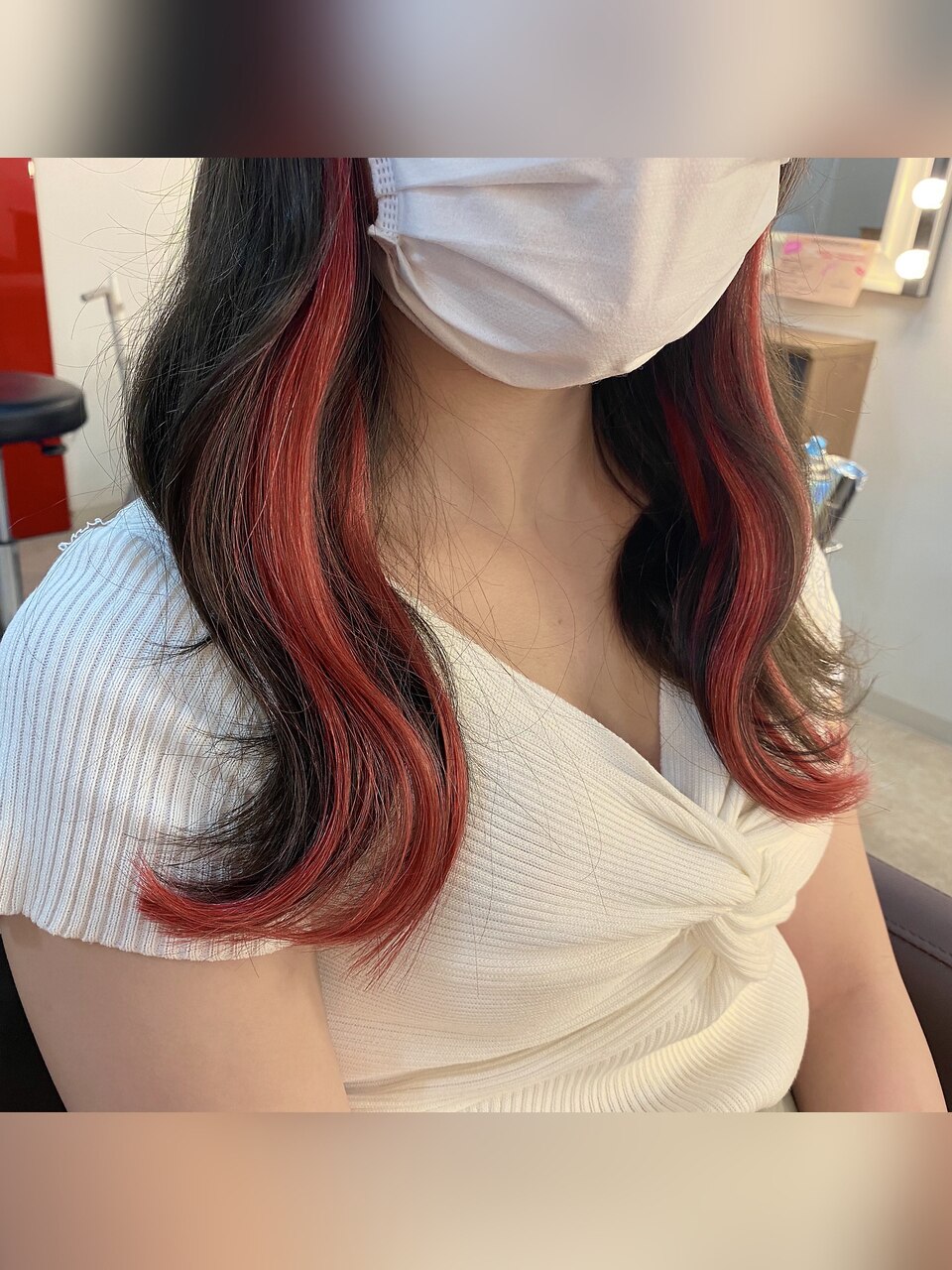 赤インナーカラー♪シールエクステ☆：L089894977｜ヘアメイク