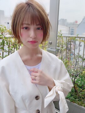 ビースト(BEEST) 耳かけショートボブ大人可愛い小顔カット20代30代40代/BEEST保坂