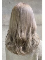 グランアージュ 池袋東口店(grandage)&nbsp;大人巻き×ふるゆわ透け感×プラチナグレージュ/池袋