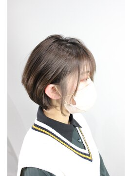 ビブアップ(BiB-UP) イメチェン◆モテ◆ショートボブ◆アッシュ・グレージュ