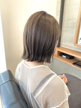 ソッカ(socca) 切りっぱなしボブ