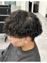 ノイセル 心斎橋(Noisyle)&nbsp;ツイストスパイラルパーマ×前下がりマッシュ×ツーブロ×無造作