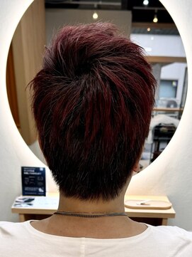 イゾラ(isola) 【isola】刈り上げなし/ベリショ/バリカンなし/20代30代40代