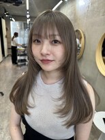 ソルトウォーター(SALT WATER) ミルクティーベージュ　レイヤー　顔まわりカット