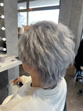 スパークスヘア(Sparks hair) 1ブリーチで作れちゃうホワイトシルバー☆