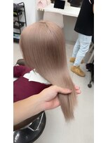 ロンド レア 天神大名店(Lond Le’a) ミディアムヘア/フェイスフレミング /暗めカラー/デザインカラー