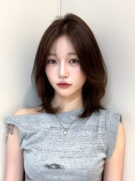 アスター 天神大名店(Aster) ミディアムレイヤーカット/髪質改善/韓国/黒髪/小顔/前髪/天神