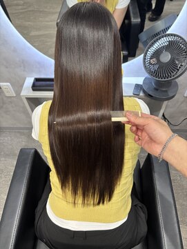 アイ(_i) 冬の髪質改善ストレート☆
