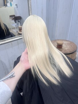 ブロンドヘアー