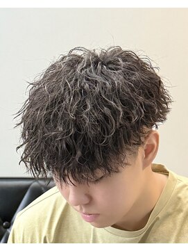 バース バイ ハピネス(BIRTH by happiness) ツイストスパイラルパーマ