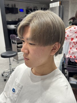 シャインセカンド 大宮(SHINE Second) MEN’S/リバースセンターパート/ニュアンスパーマ/大宮