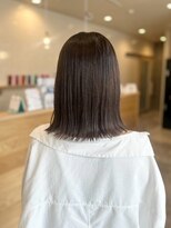 セレイン(serein)&nbsp;透明感 外ハネ切りっぱなしbob