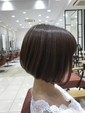 クアトログランシュ ひたちなか店(QUATRO×GranCieux) ☆ショート前下がりボブ☆