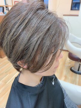 ヘアーメイク フェヌア(Hair Make fenua) 大人女子必見カラー