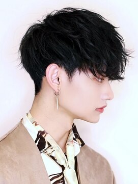 リップス 二子玉川店 (LIPPS) 韓流前下がり【ルーズ波巻きマッシュ】