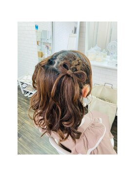 ファーストアイ(First eye) ヘアセット