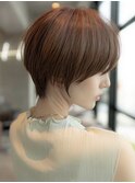 20代30代大人可愛い前下がりショートボブ/丸みショート/前髪あり